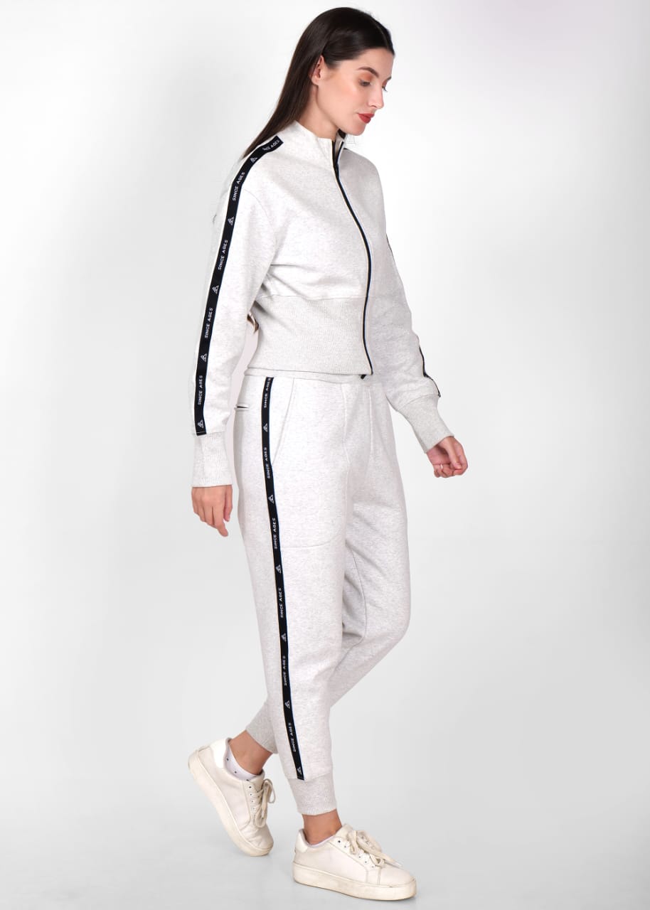 WhatsApp Image 2024-11-20 at 10.13.41 (1)